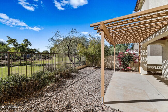 Building Photo - 4046 S Tatum Ln
