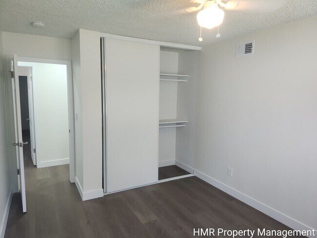 Building Photo - Beautifully Updated Single-Story Home