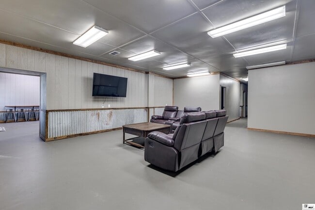 Building Photo - 2116 Bayou Darbonne Dr