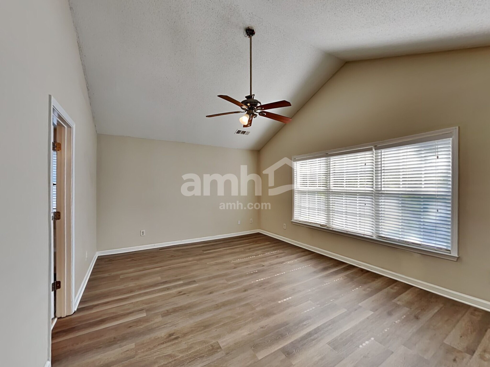 Building Photo - 4207 Pentworth Ln NW