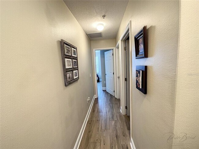 Building Photo - 718 Terrace Spring Dr