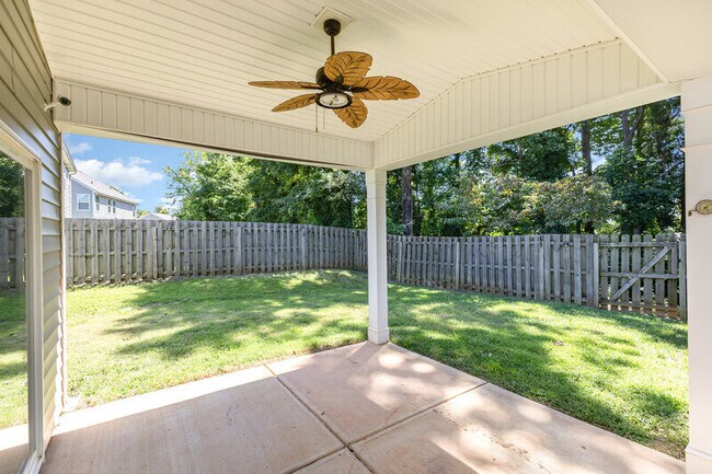 Building Photo - 149 Kingston Drive
