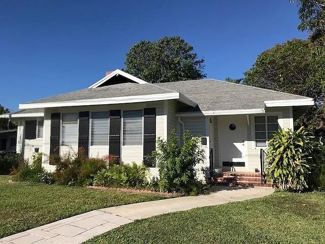 Primary Photo - 934 SW 8th Ct