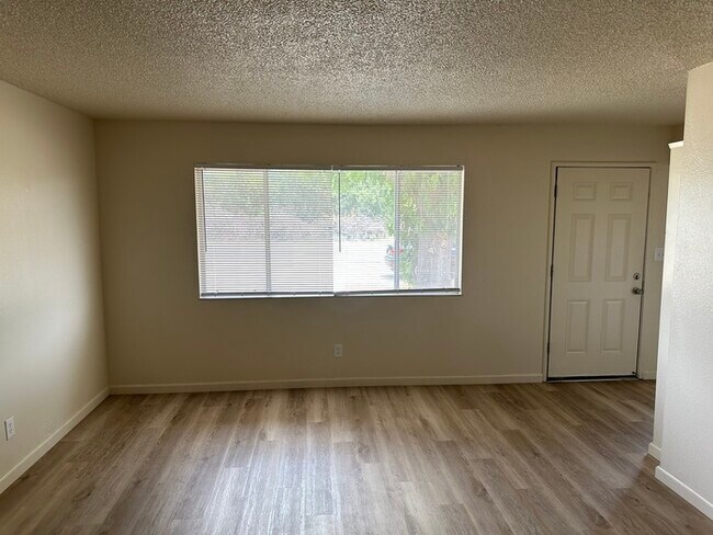 Building Photo - Coming Soon Cozy Renovated Country Propert...