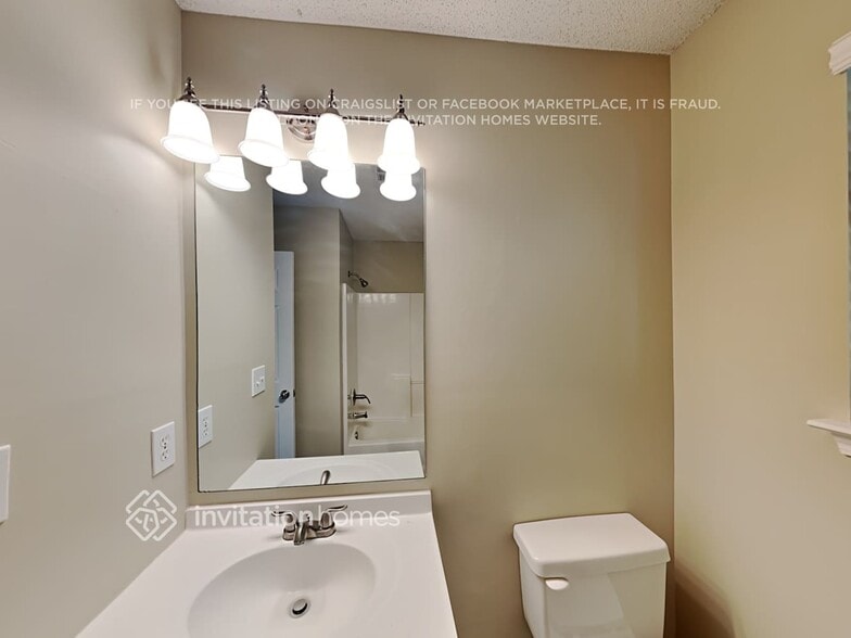 Building Photo - 115 Legend Creek Dr