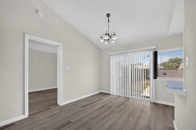 Building Photo - 517 Willow Oak Dr