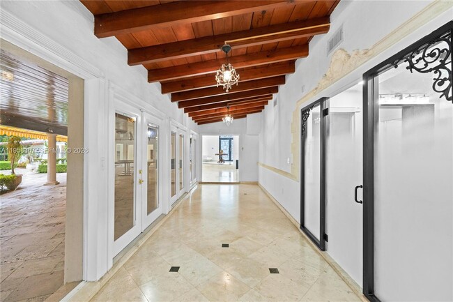 Building Photo - 12300 Old Cutler Rd