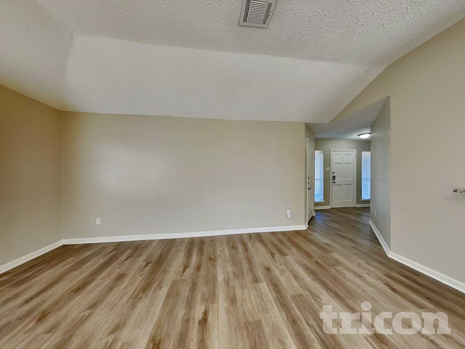 Building Photo - 6826 Blue Ridge Dr