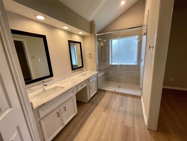 Building Photo - 1015 Cascade Creek Dr