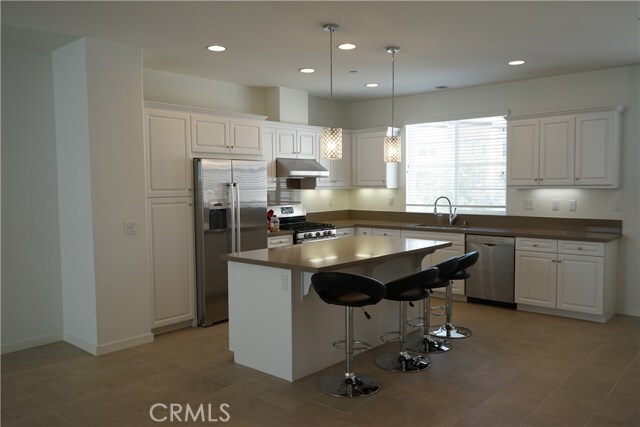 Building Photo - 18 Larry Beard Dr