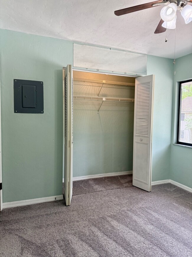 Building Photo - 6264 SW 8th Pl