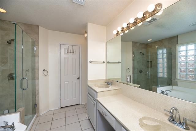 Building Photo - 1410 Brookside Dr