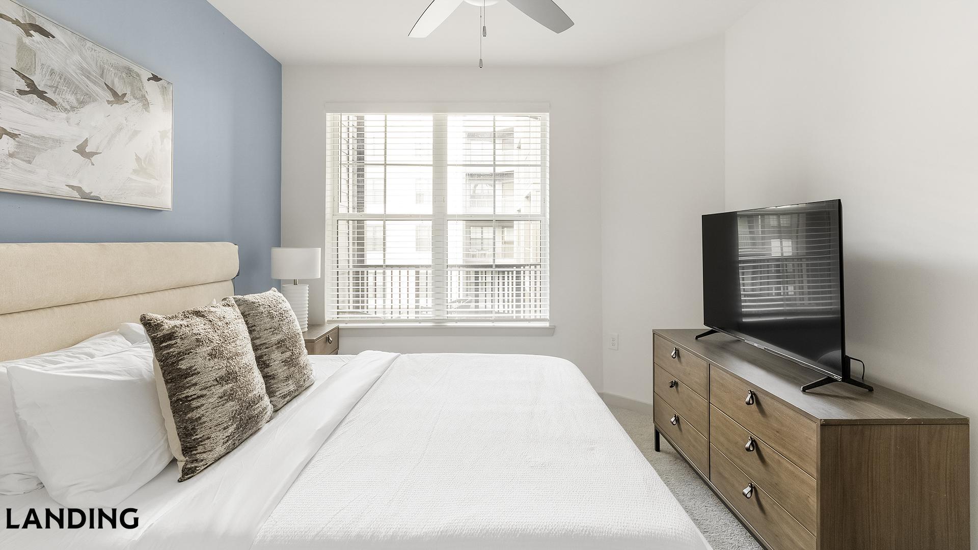 Building Photo - 2900 4th Ave NW