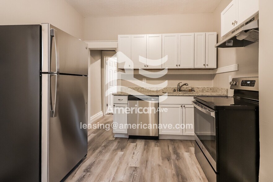 Building Photo - 2715 Indiana Ave