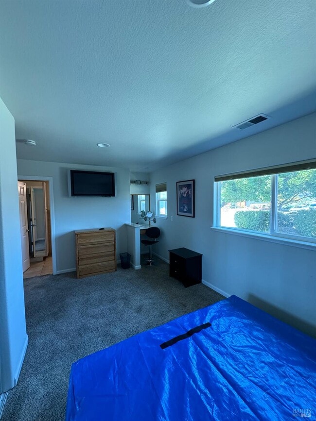 Building Photo - 4845 Marshall Dr