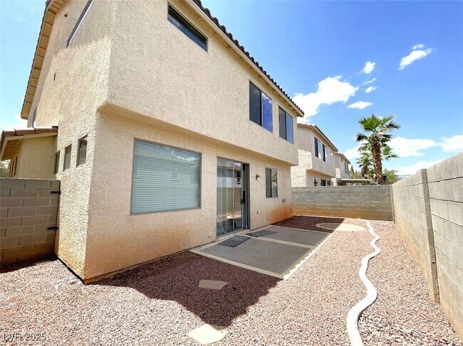 Building Photo - 8050 Villa Avada Ct
