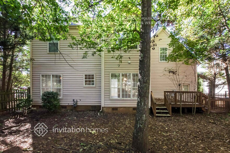 Building Photo - 6704 Stanette Dr