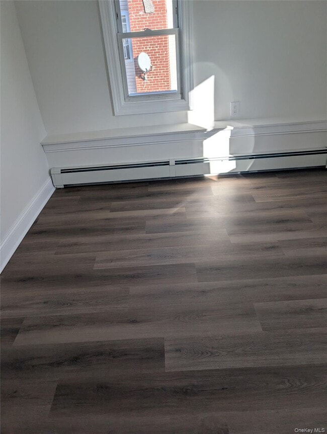 Building Photo - 22 Murray Rd