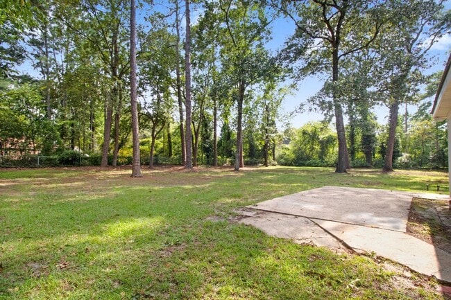 Building Photo - 3 BR, 1.5 BA Brick Ranch in Goldsboro
