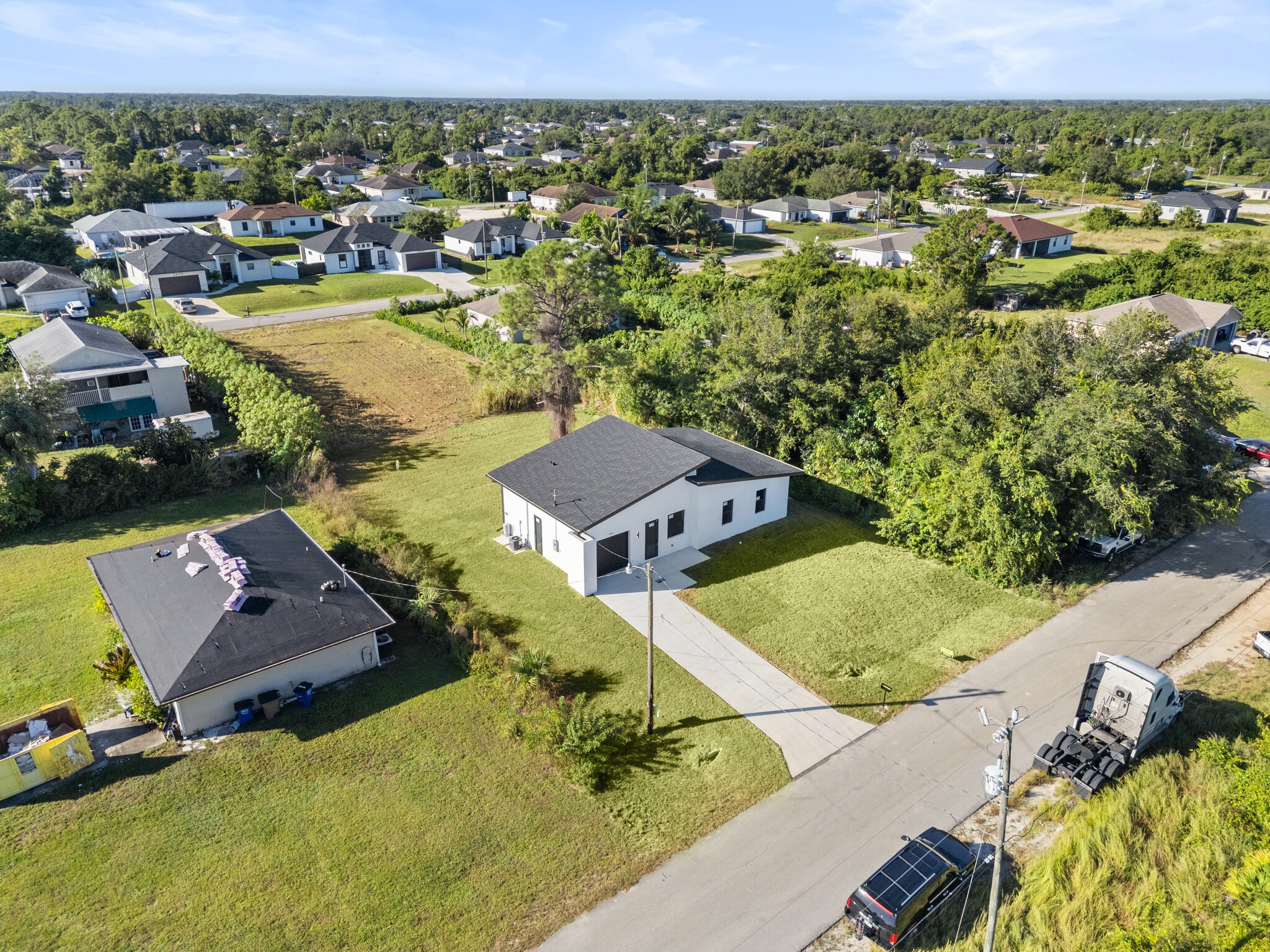 Building Photo - 2603 3rd St SW