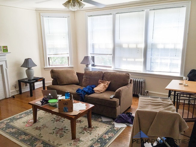 Building Photo - 2200-10 Sherman Ave.