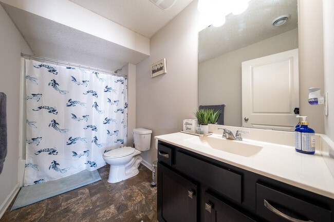 Building Photo - 8525 Titanium Cir