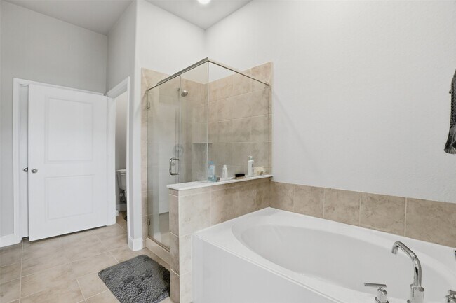 Building Photo - 1722 Anchor Breeze Dr