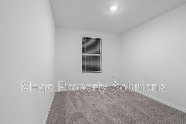 Building Photo - 959 Spotted Egret Loop