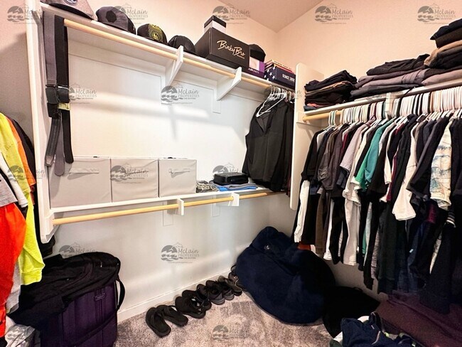 Building Photo - Luxury 5 bedroom, 3 bath home in Bonsall!