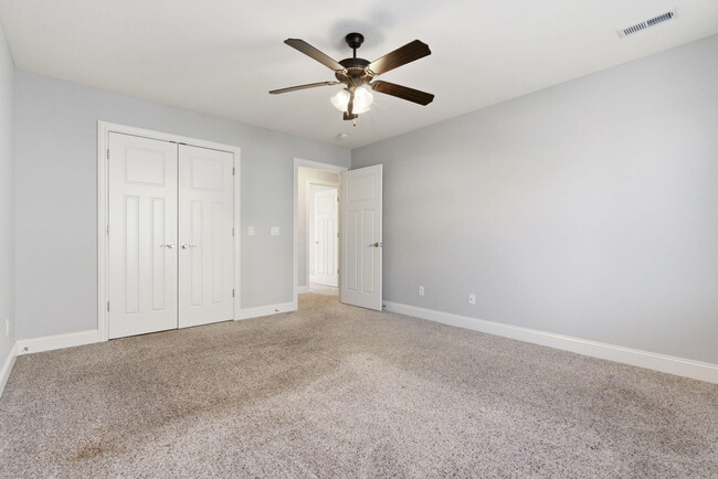 Building Photo - 3835 E Brookdale Terrace