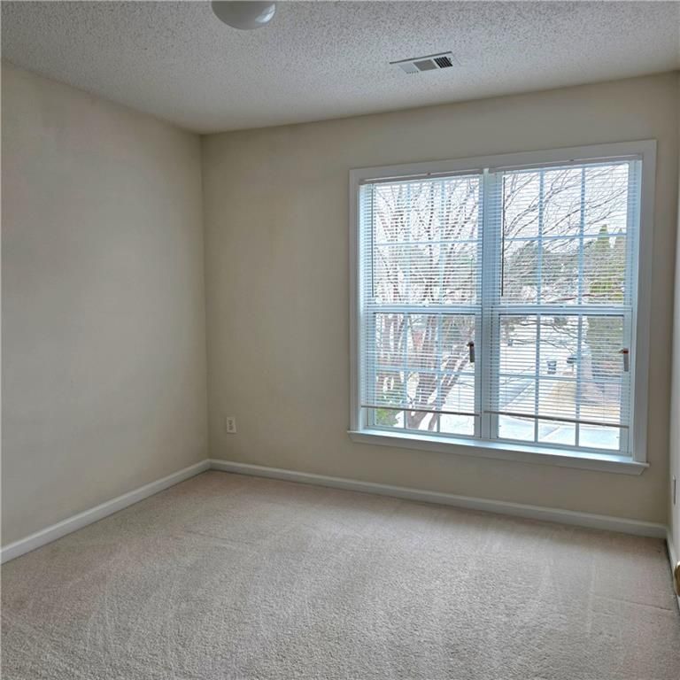 Building Photo - 2412 Elkhorn Ter