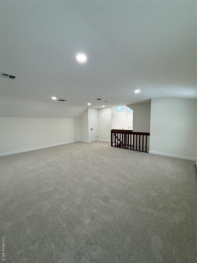 Building Photo - 24 Kimberly Ct