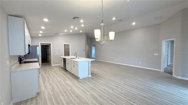 Building Photo - 485 Windy Willow Wy