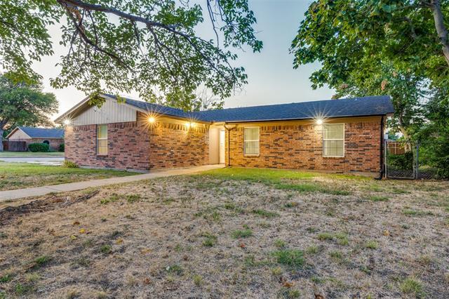 Building Photo - 4401 Tiptop St