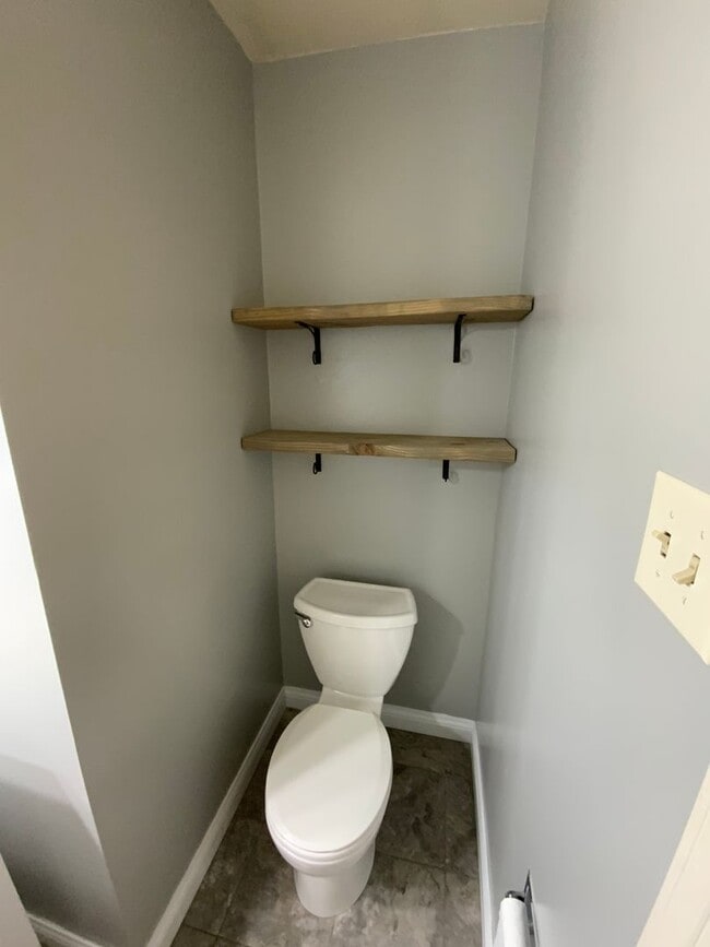 Building Photo - 3 Bedroom Single Story Home Available Near Louisiana Blvd NE & Candelaria Rd NE!