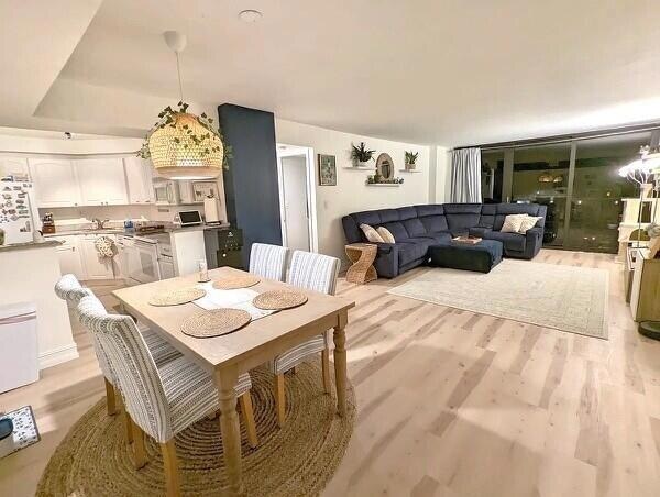 Building Photo - 3031 N Ocean Blvd