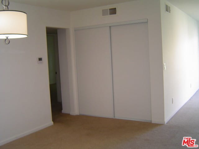 Building Photo - 7303 Raintree Cir