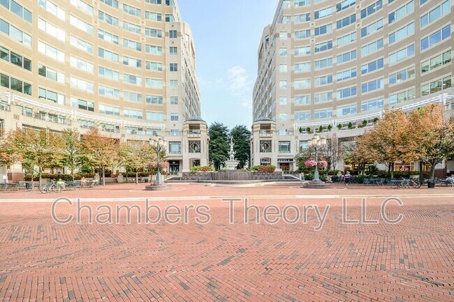 Building Photo - 11475 Washington Plaza W