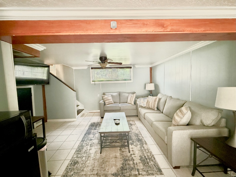 Building Photo - 1 Gibbs Cir