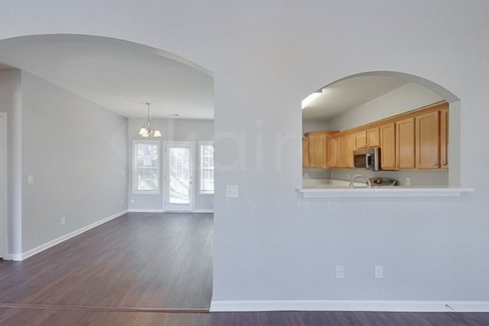 Building Photo - 198 Mitchell Dr