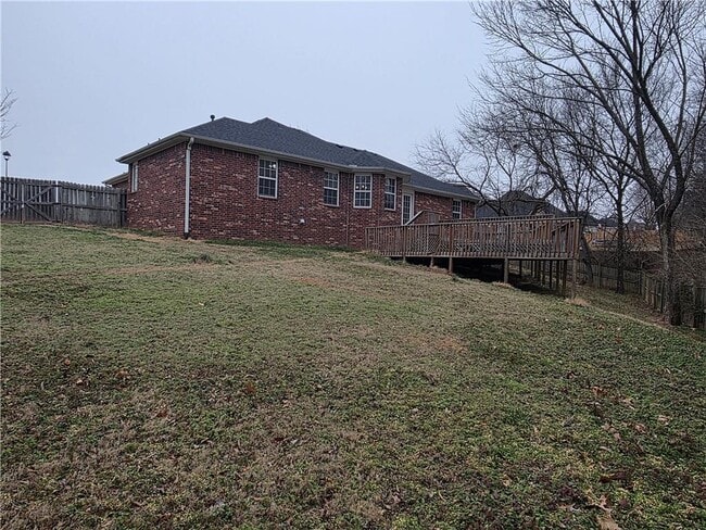 Building Photo - 4401 Summerfield Cir