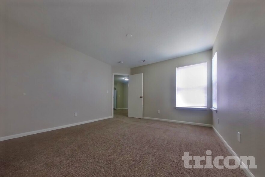 Building Photo - 5314 Cliff Ridge Dr