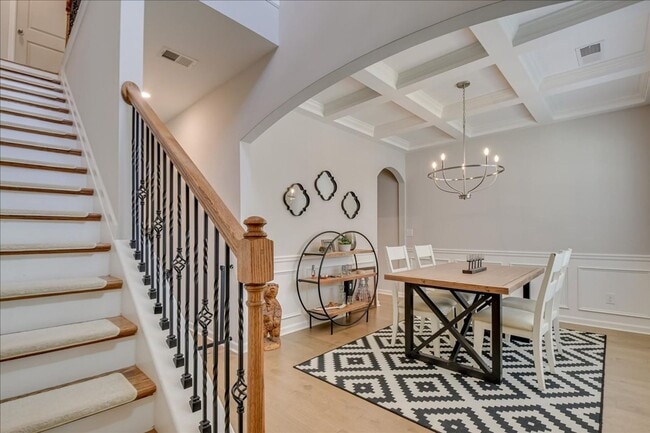 Building Photo - 211 Palisade Rdg