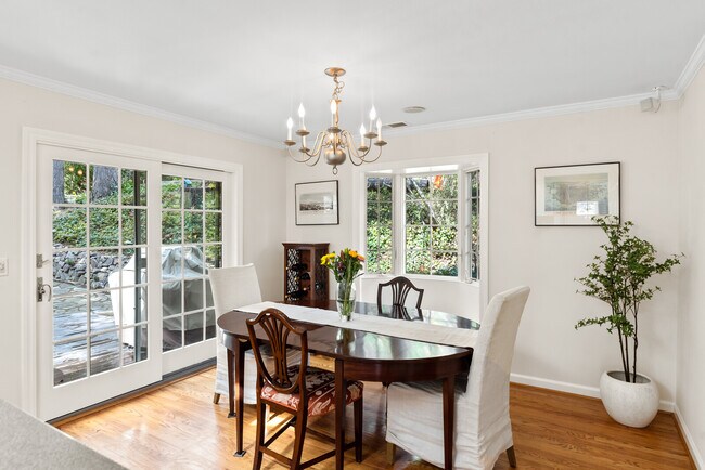 Building Photo - 113 Tynan Way