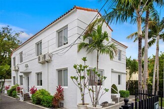 Building Photo - 623 NE 61st St