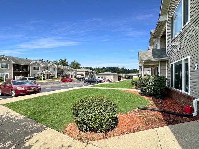 Building Photo - Battle Creek 1 Bedroom / 1 Bath Apartment – Available Now!