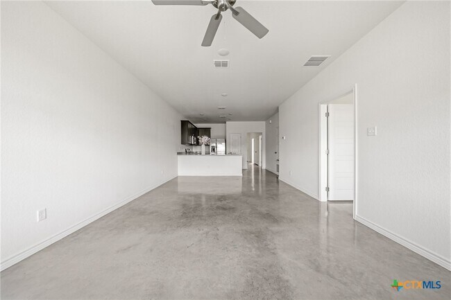 Building Photo - 8901 Prickly Ash Dr