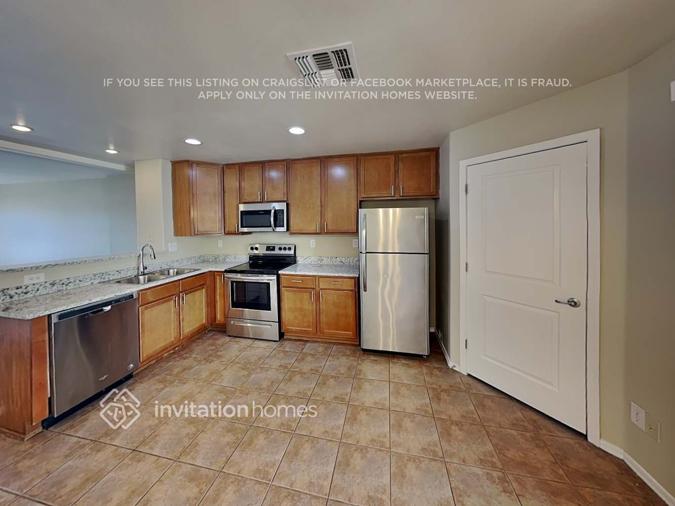 Building Photo - 7801 N 44th Dr