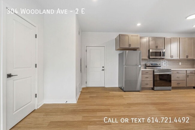 Building Photo - 304 Woodland Ave