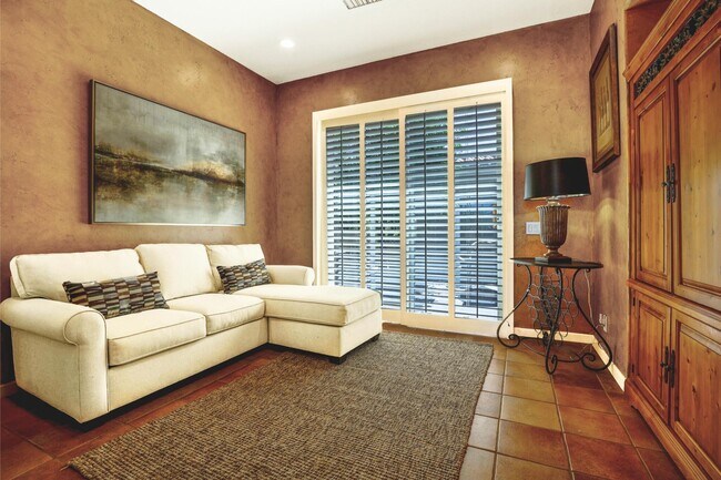 Building Photo - 280 Gold Canyon Dr